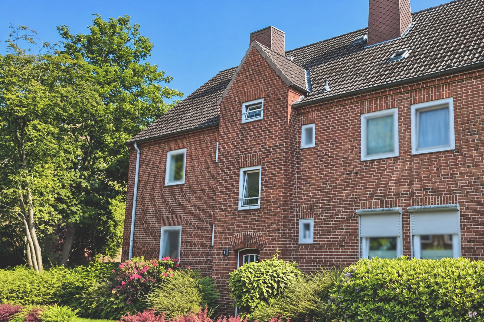 Kapitalanlage in Kiel: Vermietete 2-Zimmer-DG-Wohnung in Elmschenhagen-Süd Kapitalanlage in Kiel: Vermietete 2-Zimmer-DG-Wohnung in Elmschenhagen-Süd