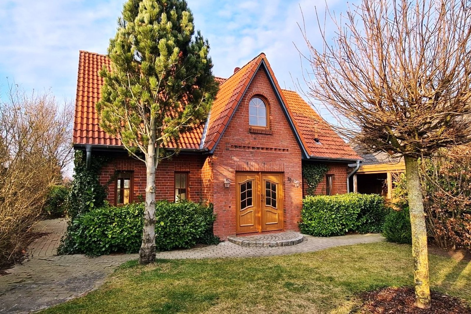 Friesenhaus mit Einliegerwohnung in Wankendorf - Feldrandlage, ruhig gelegen Friesenhaus mit Einliegerwohnung in Wankendorf - Feldrandlage, ruhig gelegen